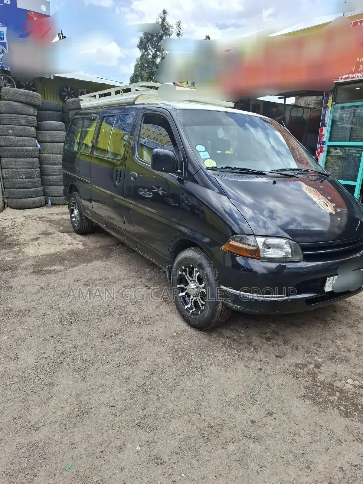 Toyota HiAce 1999 Blue