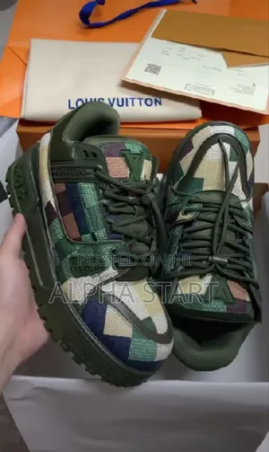 Photo - Louis Vuitton Master Quality Shoes Made in Vietnam
