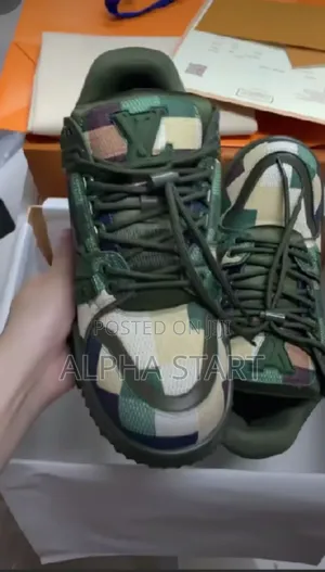 Louis Vuitton Master Quality Shoes Made in Vietnam