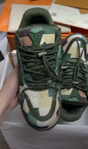 Louis Vuitton Master Quality Shoes Made in Vietnam