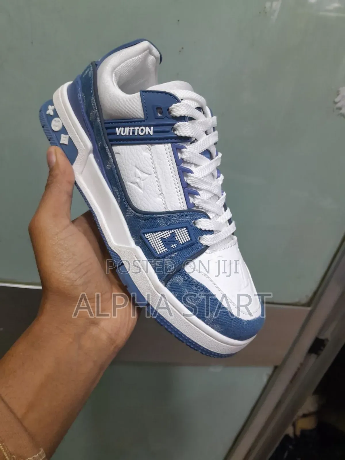 Lv Vuitton
Master Quality Shoes Made in Vietnam