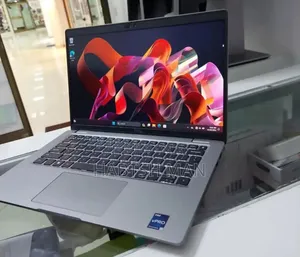 New Laptop Dell Latitude 5440 16GB Intel Core I5 SSD 256GB