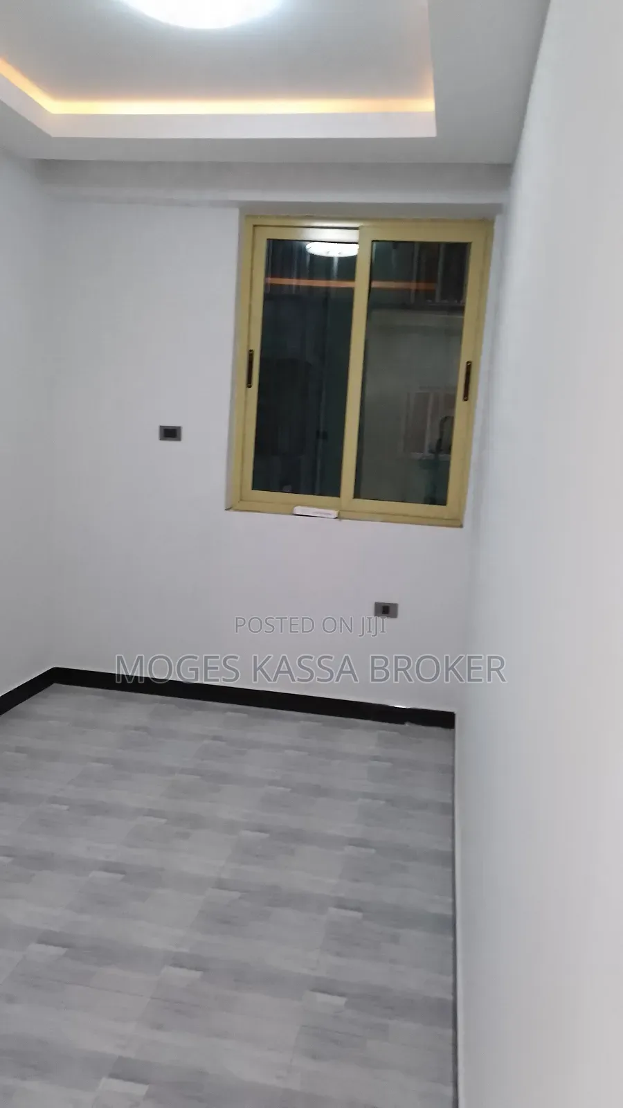 Furnished 2bdrm Condo in 40/60 የሚሸጥ ኮንዶምኒየም, Yeka for sale