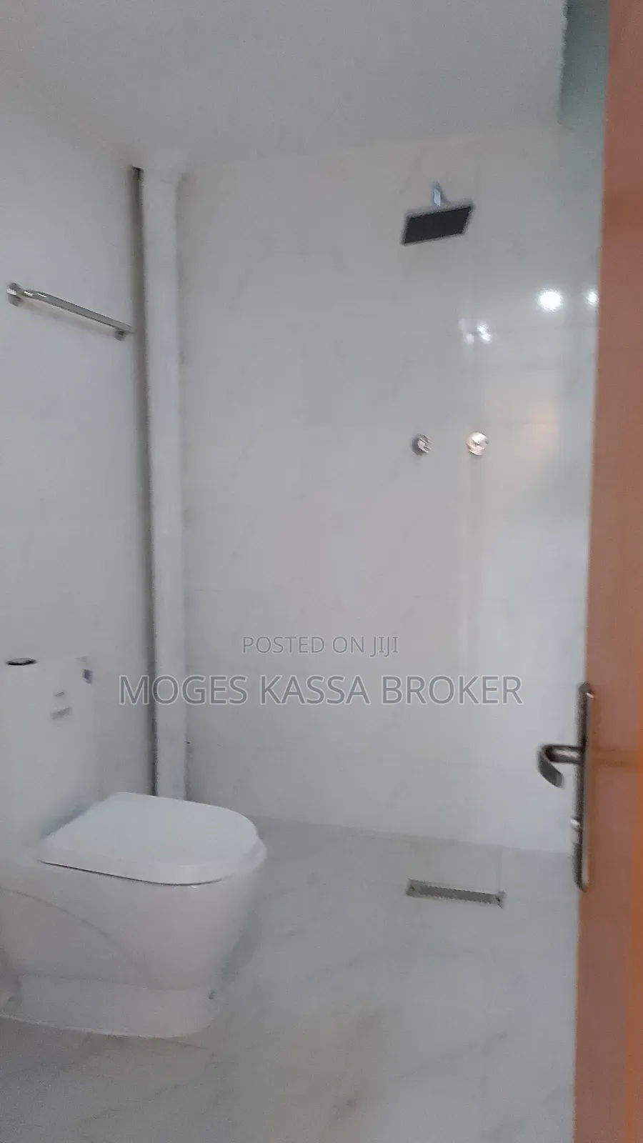 Furnished 2bdrm Condo in 40/60 የሚሸጥ ኮንዶምኒየም, Yeka for sale