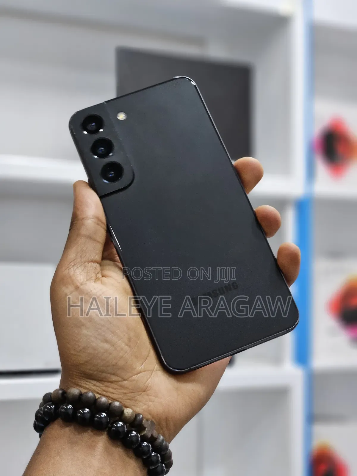 New Samsung Galaxy S22 5G 256 GB Black