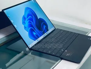 New Laptop Dell XPS 13 32GB Intel Core I7 SSD 1T