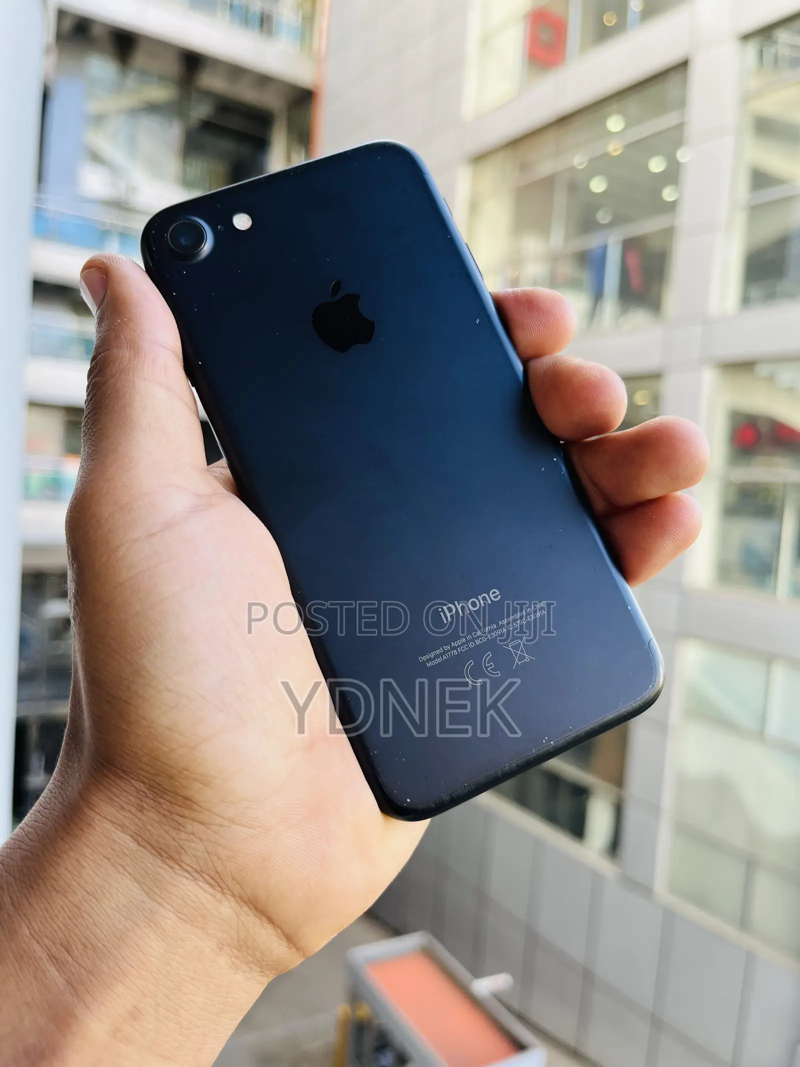 Apple iPhone 7 128 GB Black