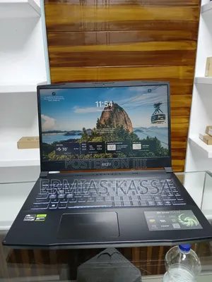 New Laptop MSI Creator 17 B11ue-412 16GB AMD Ryzen 5 SSD 1T