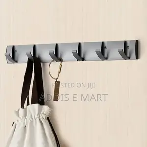 Flat Metal and Lace With 6 Over the Door Hook