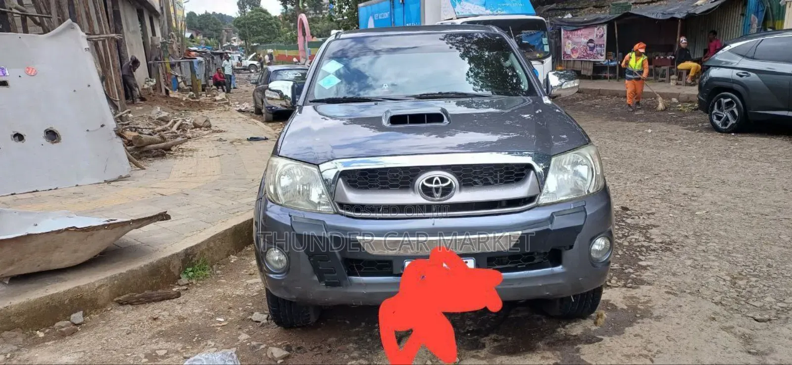 Toyota Hilux 2012 Gray
