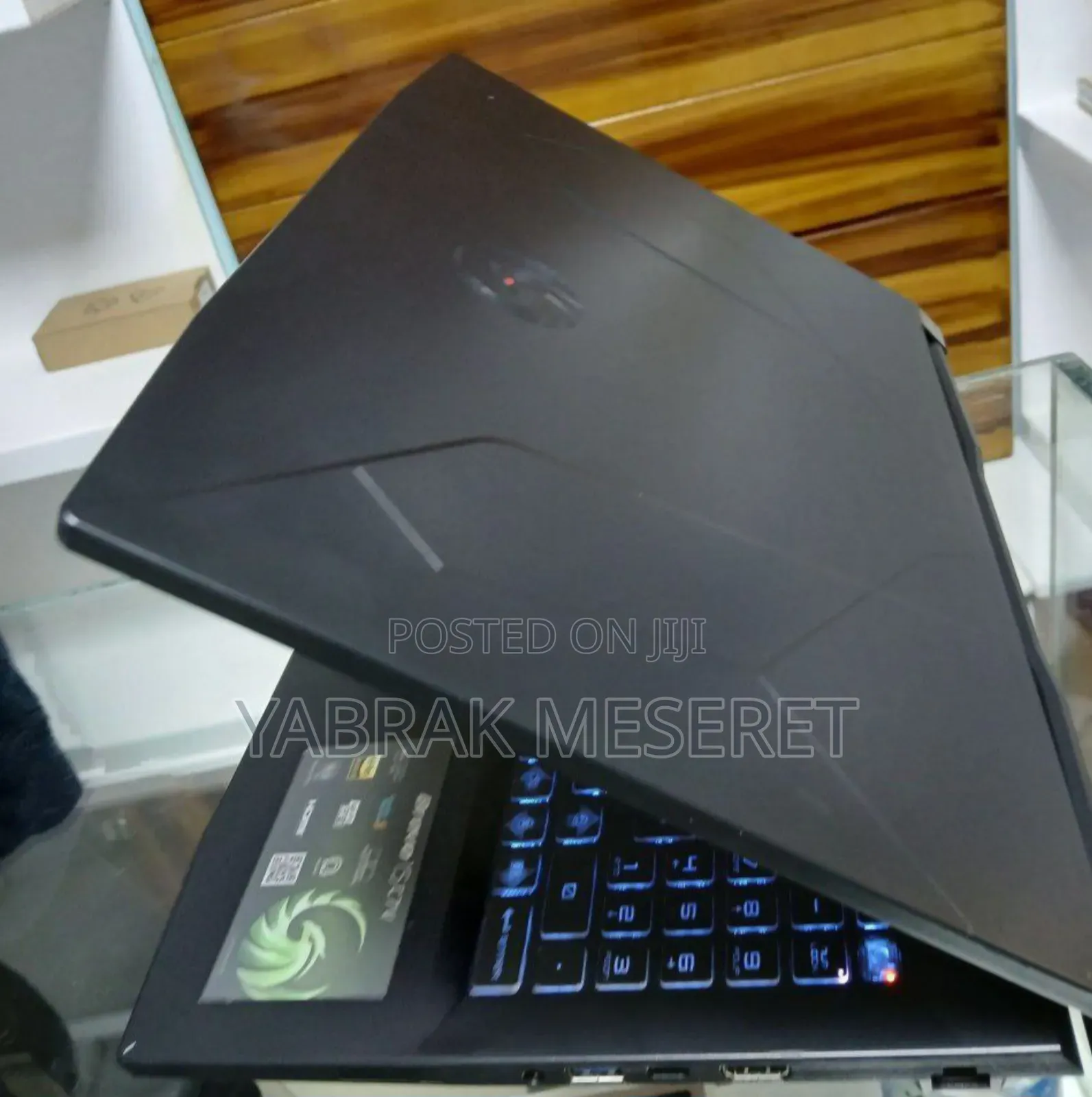 New Laptop MSI 16GB AMD Ryzen 7 SSD 1T