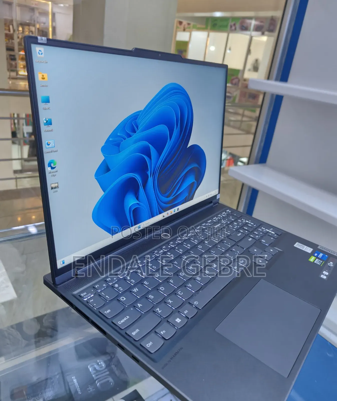 New Laptop Lenovo Legion 7 16GB Intel Core I7 SSD 512GB