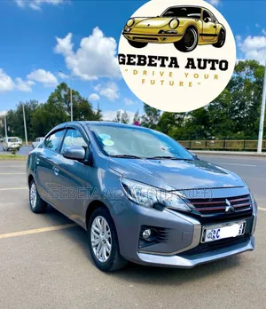 Photo - Mitsubishi Attrage 2022 Silver