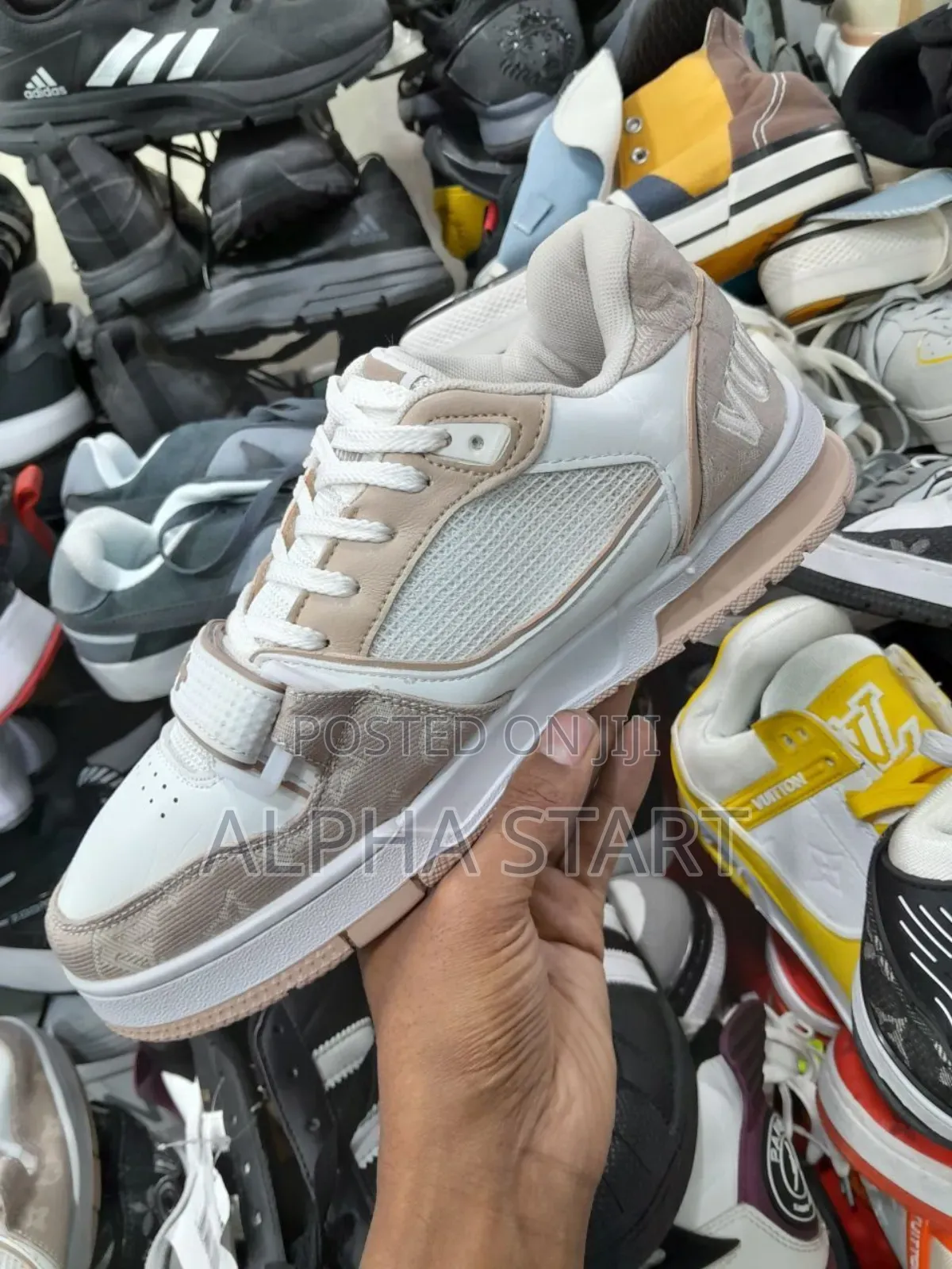 Louis Vuitton Master Quality Shoes
Made Im Italy