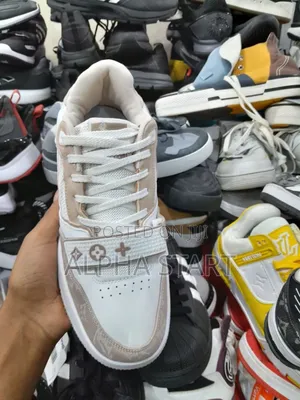 Louis Vuitton Master Quality Shoes
Made Im Italy