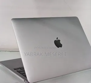 Photo - New Laptop Apple MacBook Pro M1 8GB Apple M1 Pro SSD 512GB