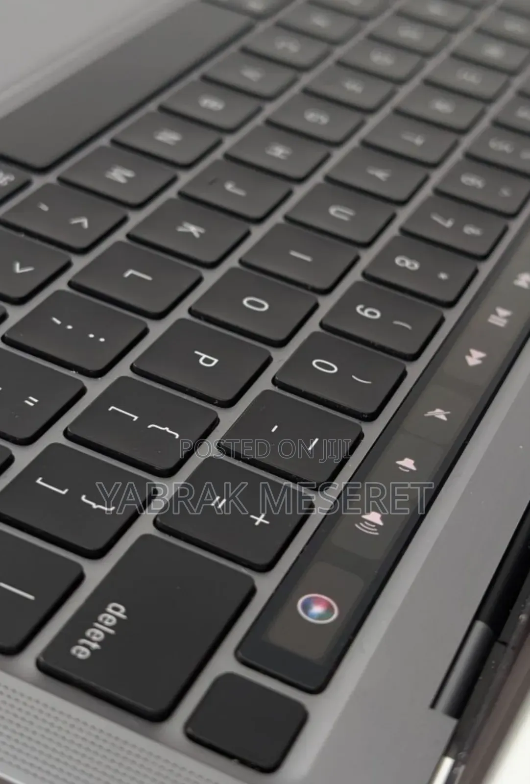 New Laptop Apple MacBook Pro M1 8GB Apple M1 Pro SSD 512GB