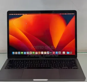 New Laptop Apple MacBook Pro 2020 M1 8GB Apple M1 SSD 256GB