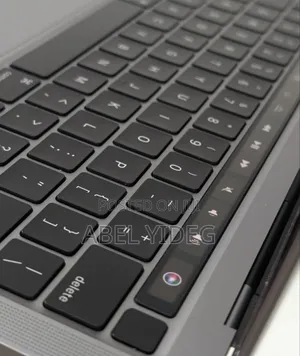 New Laptop Apple MacBook Pro 2020 M1 8GB Apple M1 SSD 256GB