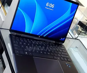 New Laptop HP Spectre 16GB Intel Core I7 SSD 1T