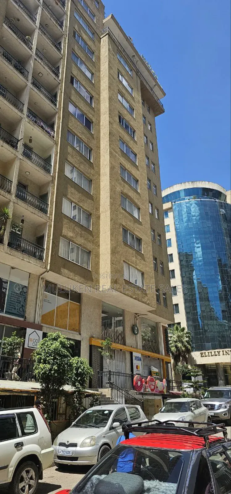 የሚሸጥ ሱቅ ካዛንቺስ