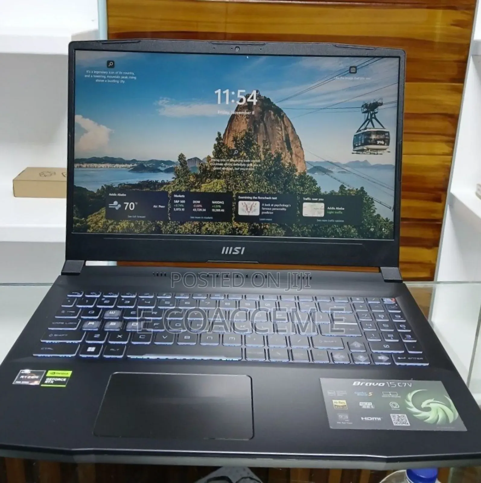 New Laptop MSI 16GB AMD Ryzen 5 SSD 1T