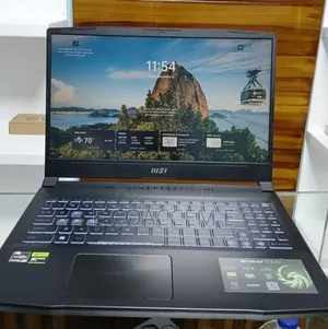 New Laptop MSI 16GB AMD Ryzen 5 SSD 1T