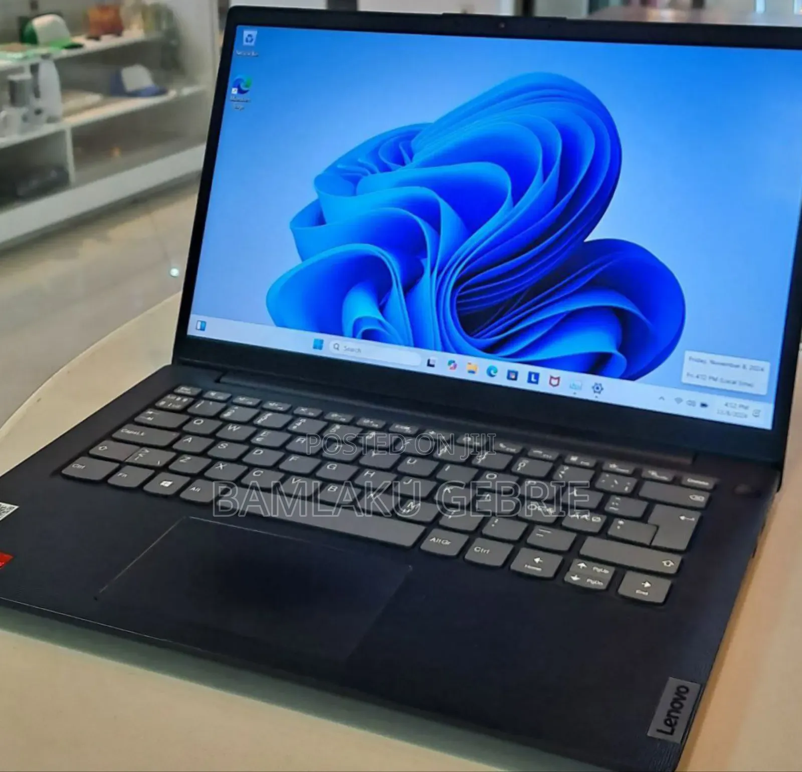 New Laptop Lenovo Ideapad 3 8GB AMD Ryzen 3 SSD 256GB
