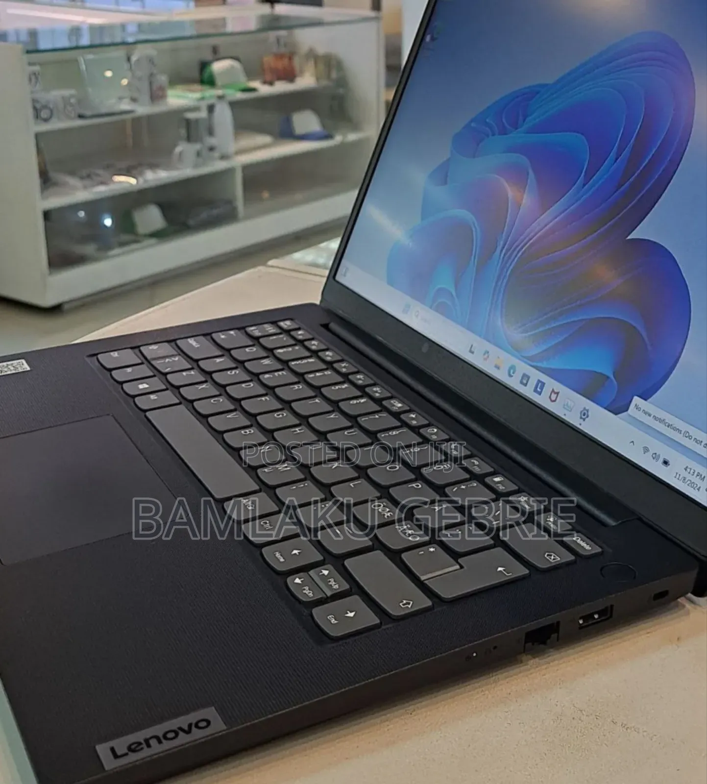 New Laptop Lenovo Ideapad 3 8GB AMD Ryzen 3 SSD 256GB