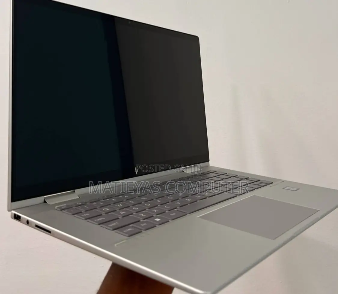 New Laptop HP Envy X360 16GB Intel Core I7 SSD 512GB