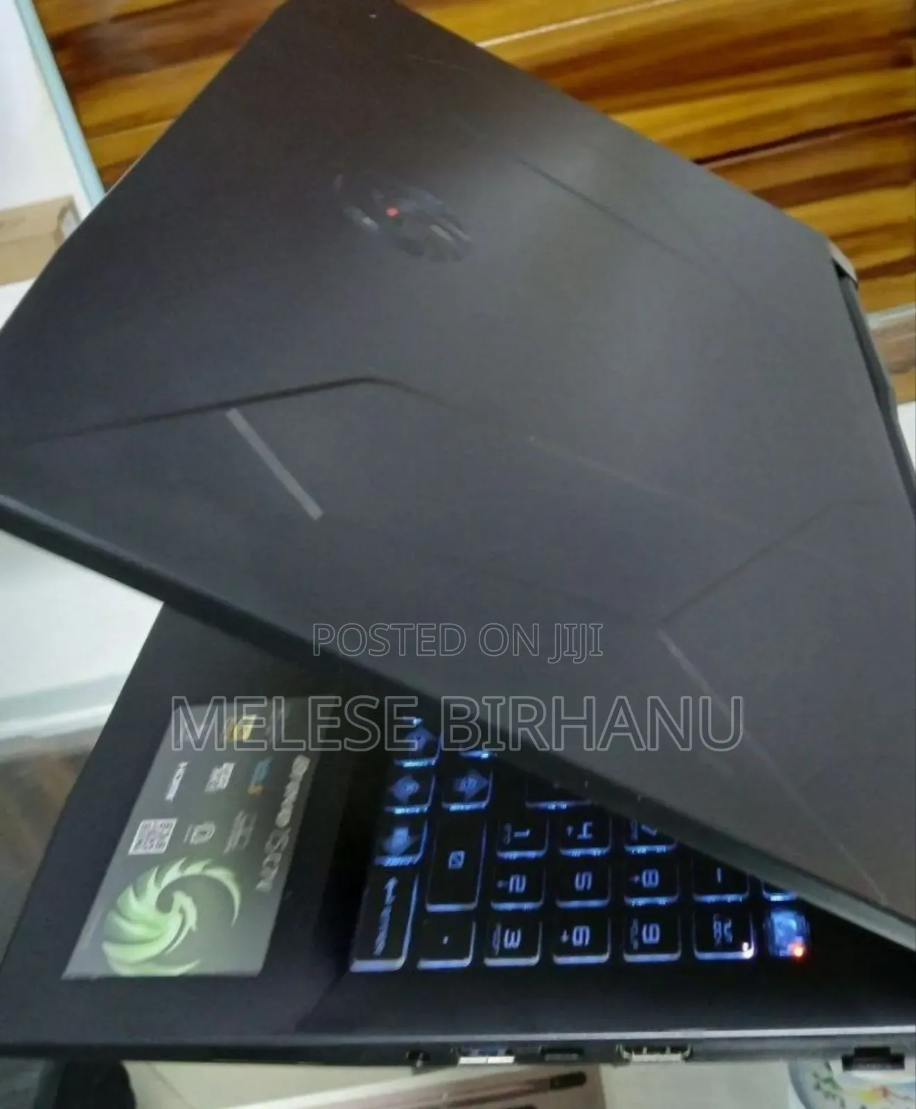 New Laptop MSI 16GB AMD Ryzen 5 SSD 512GB