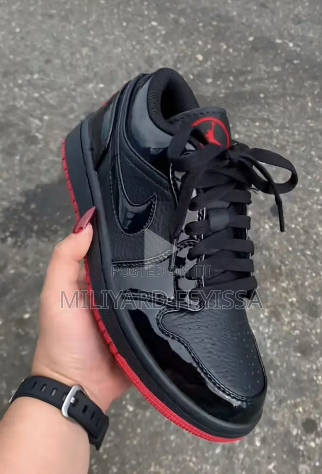 Air Jordan 1 Low Shine