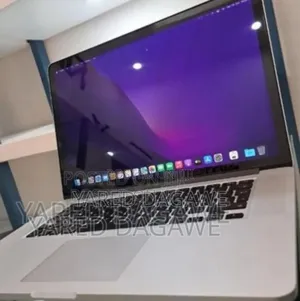 New Laptop Apple MacBook Pro 2015 16GB Intel Core i7 SSD 256GB