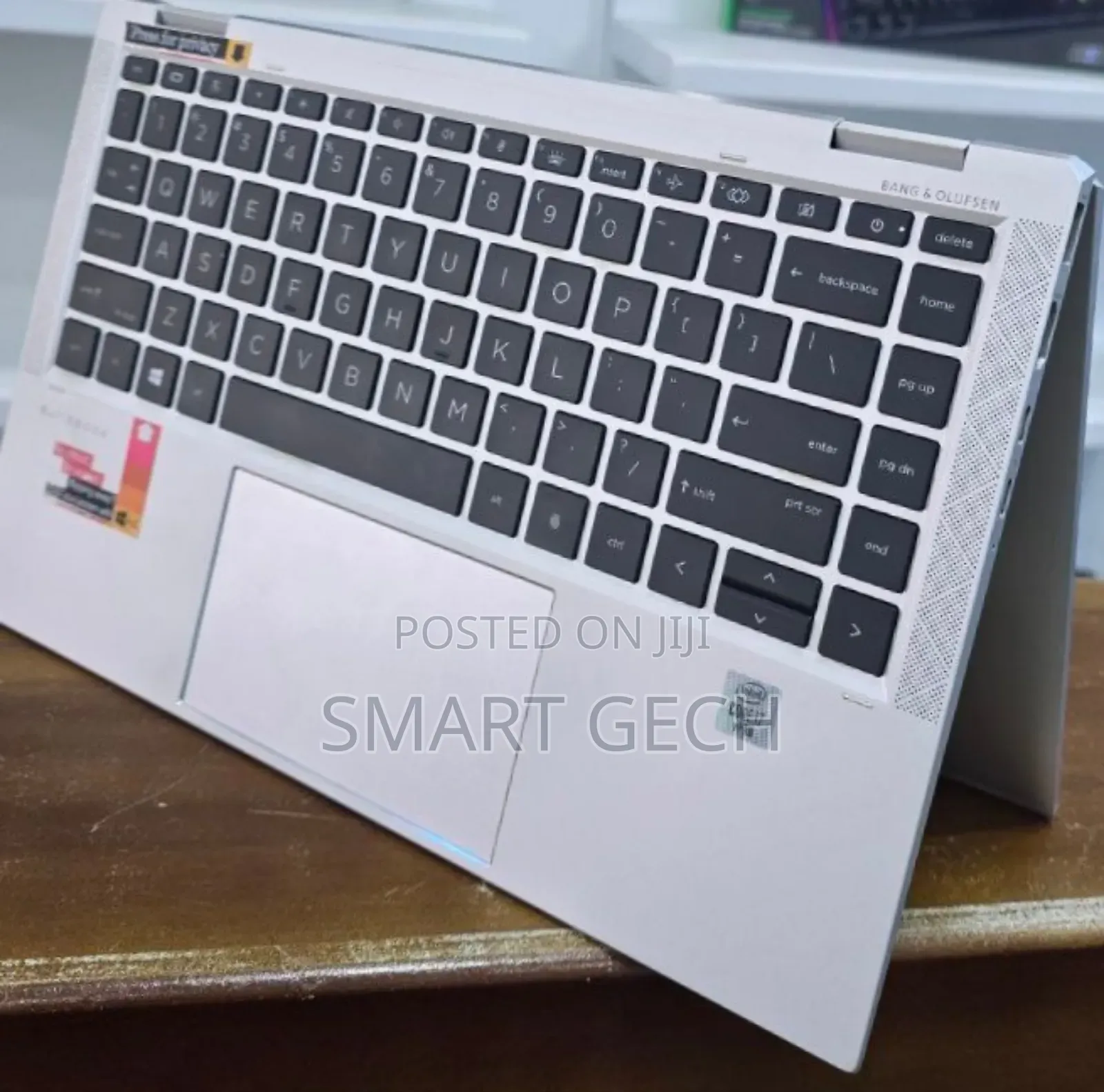 New Laptop HP Envy X360 16GB Intel Core I7 SSD 512GB