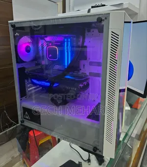 Photo - New Laptop Dell Alienware 13 16GB Intel Core I7 SSD 1T