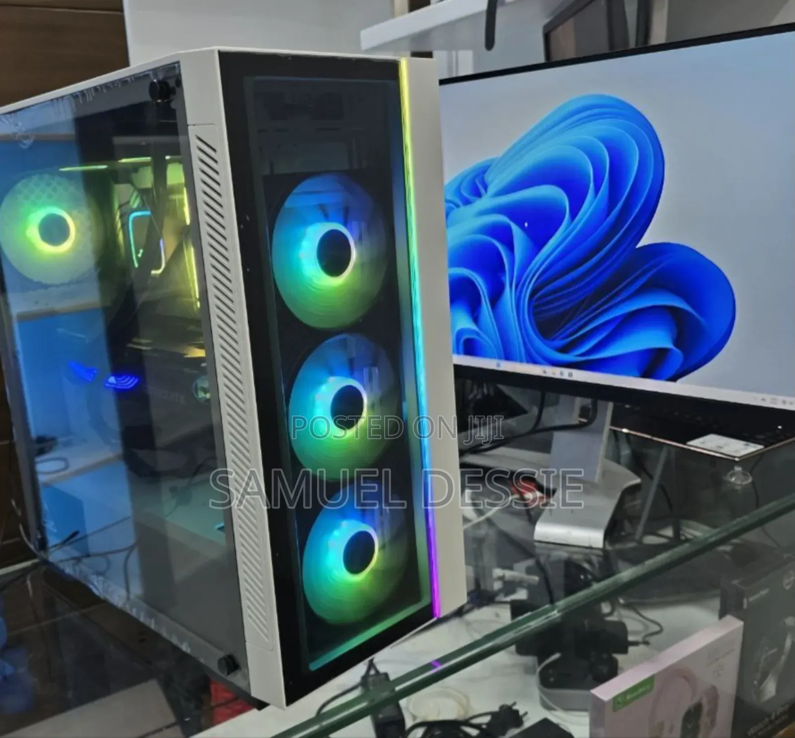 New Desktop Computer HP 16GB Intel Core I7 SSD 512GB