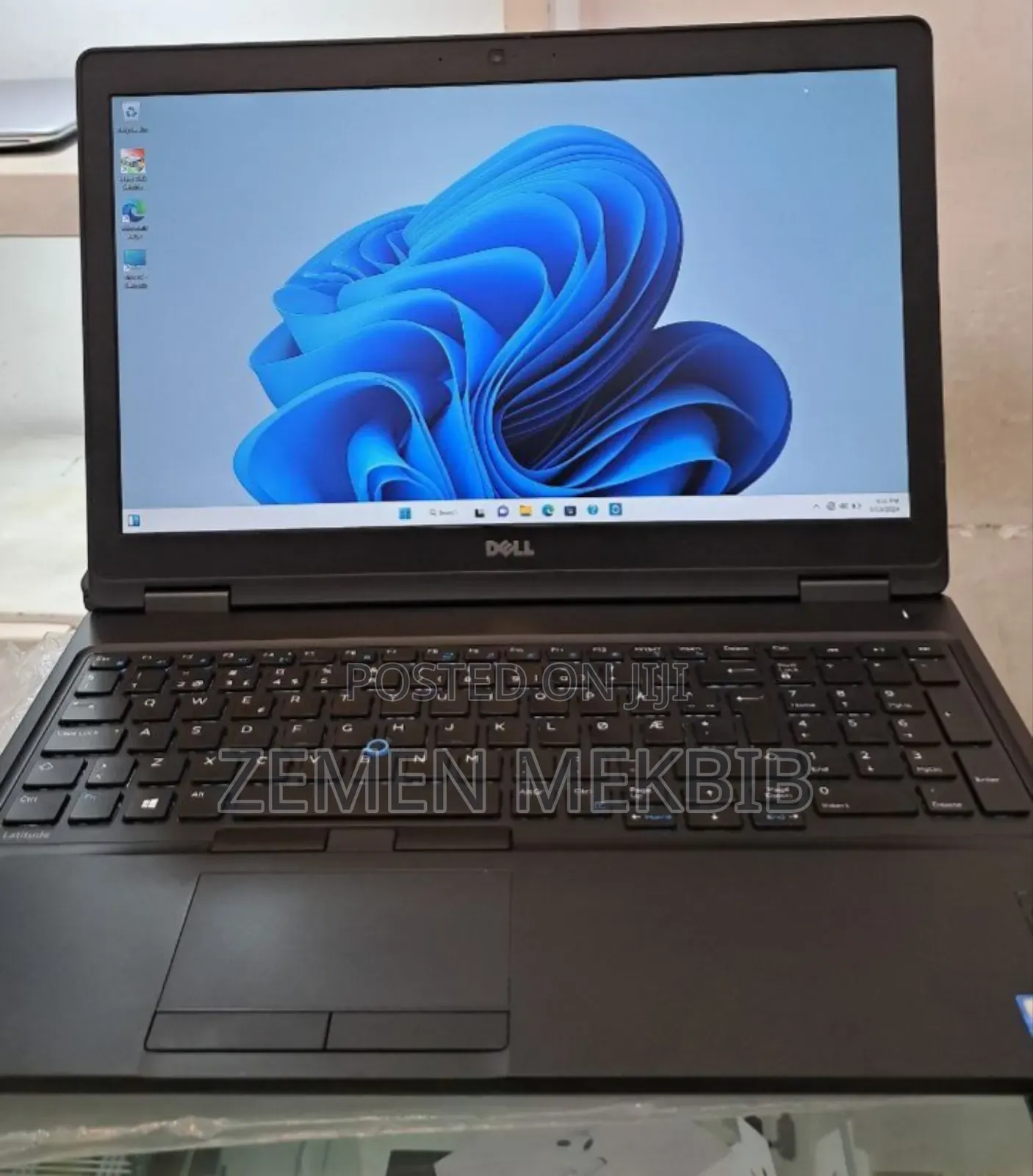 New Laptop Dell 8GB Intel Core I5 SSD 512GB