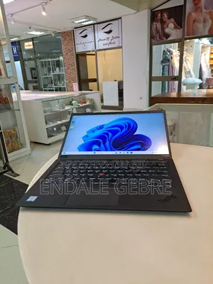 New Laptop Lenovo ThinkPad X1 Carbon 16GB Intel Core I7 SSD 512GB