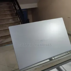 New Laptop Asus VivoBook 15 X505BA 8GB Intel Core I7 SSD 512GB