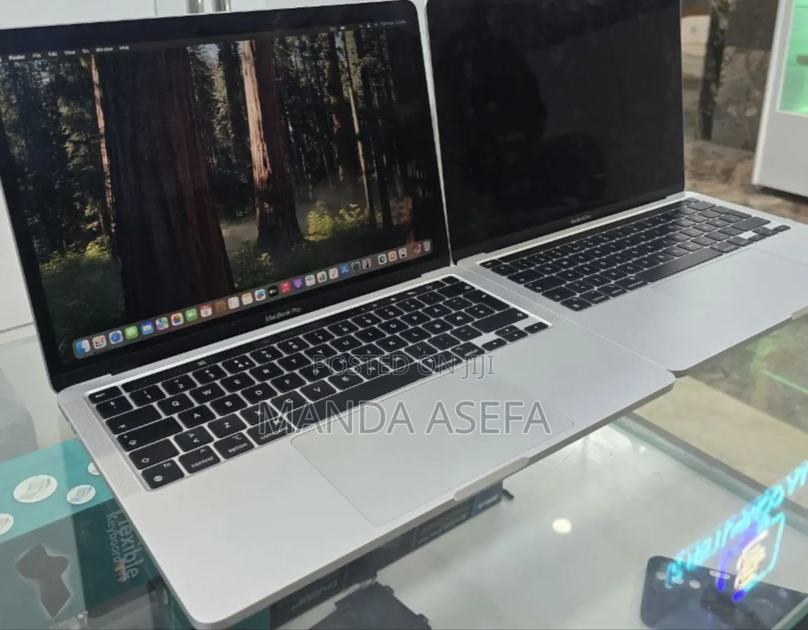 New Laptop Apple MacBook Pro M1 8GB Apple M1 SSD 256GB