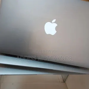 New Laptop Apple MacBook 2015 16GB Intel Core I5 SSD 512GB