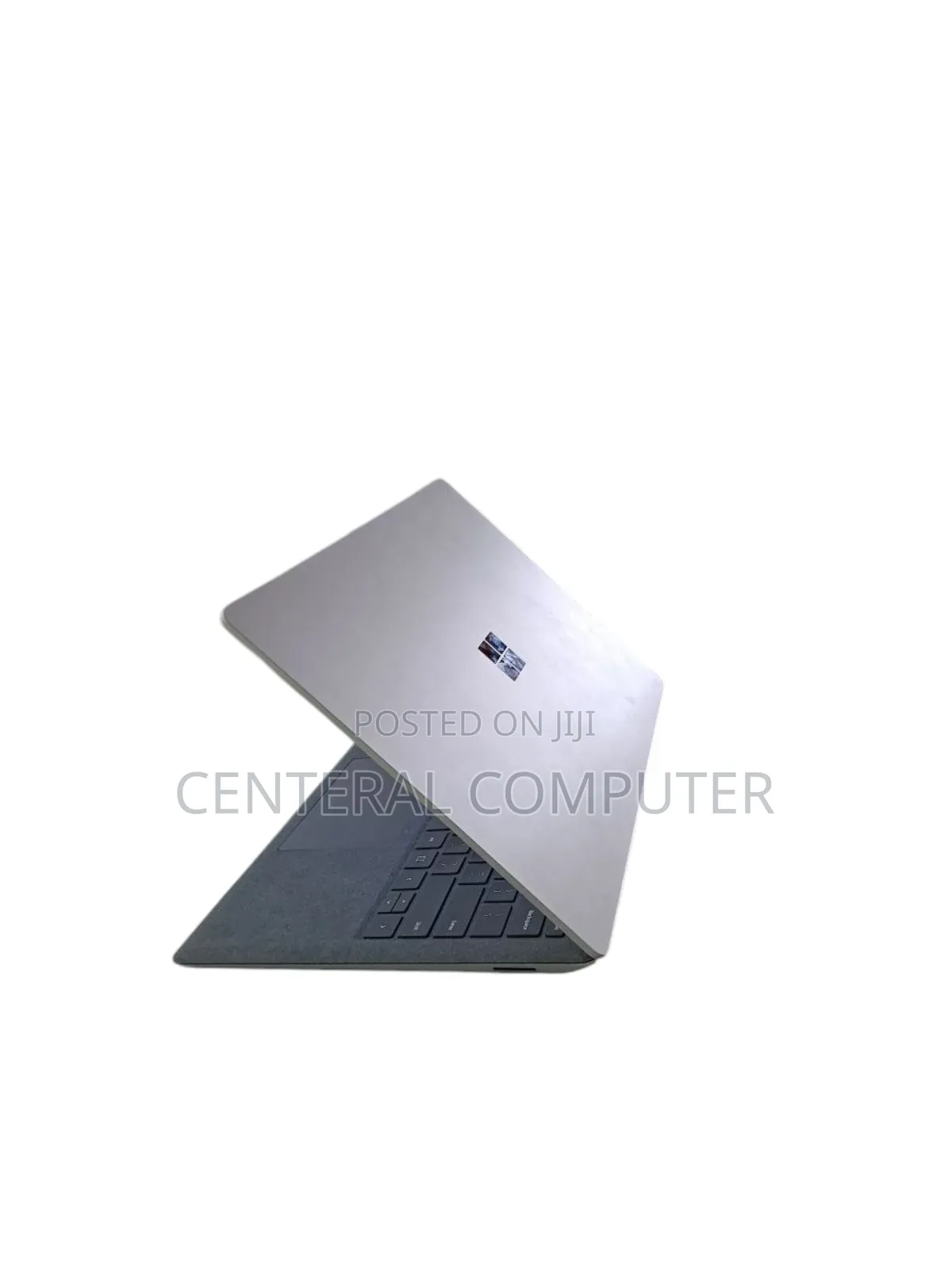 New Laptop Microsoft Surface 16GB Intel Core i7 SSD 256GB