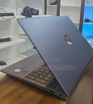 New Laptop HP Pavilion 15 8GB Intel Core I7 SSD 512GB
