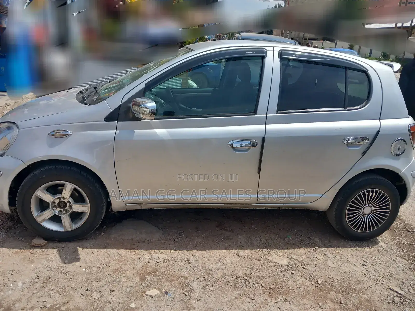 Toyota Vitz 2002 Silver