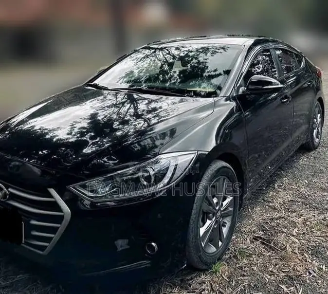 Hyundai Avante 2017 Black