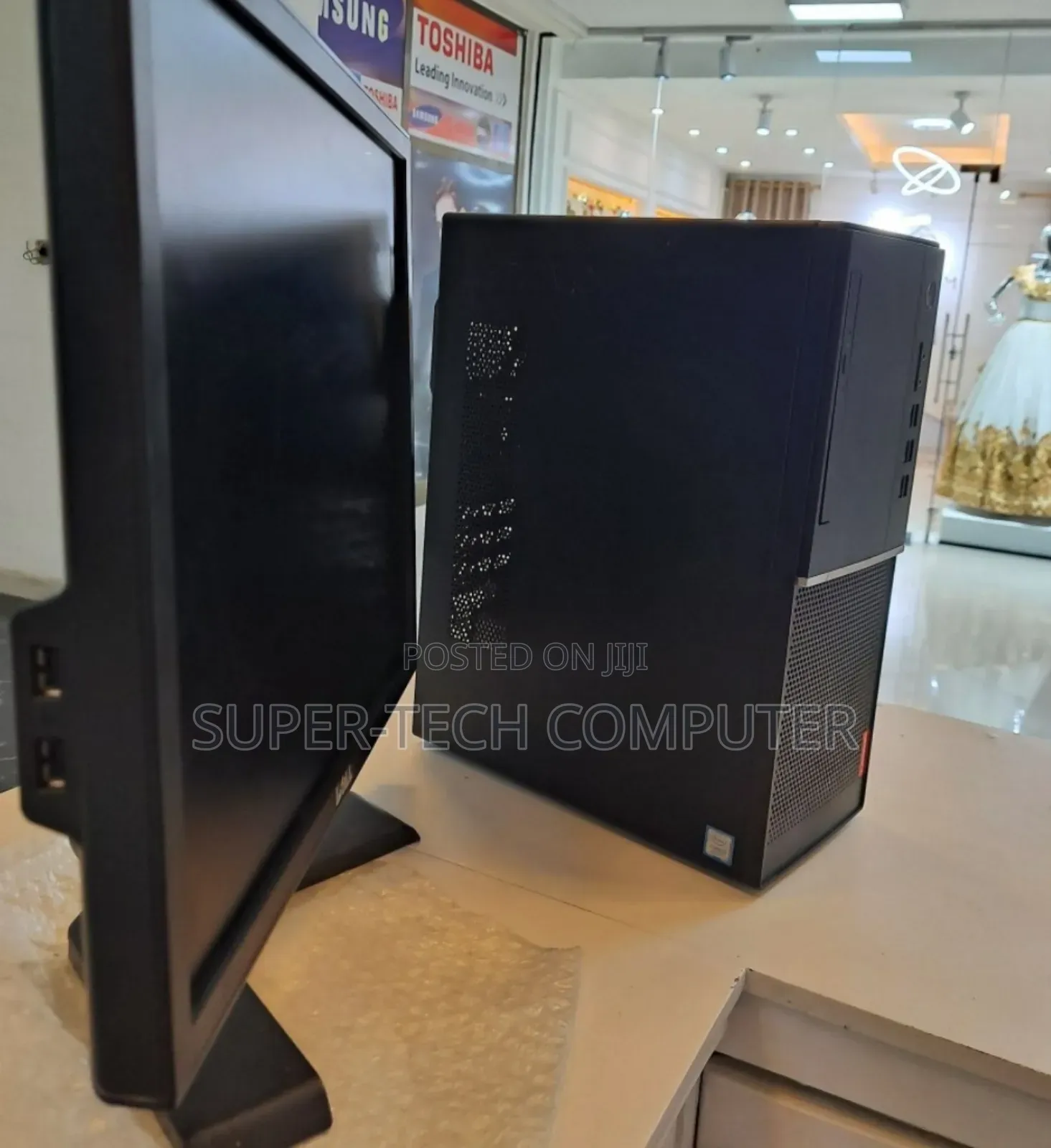 New Desktop Computer Lenovo V330 4GB Intel Core I5 HDD 500GB