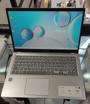 New Laptop Asus VivoBook 15 X505BA 8GB Intel Core I7 SSD 512GB