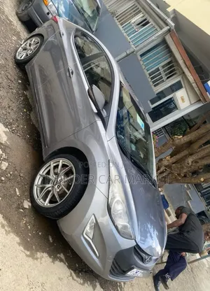 Hyundai Avante 2015 Silver