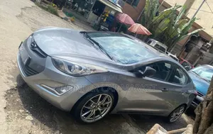 Hyundai Avante 2015 Silver