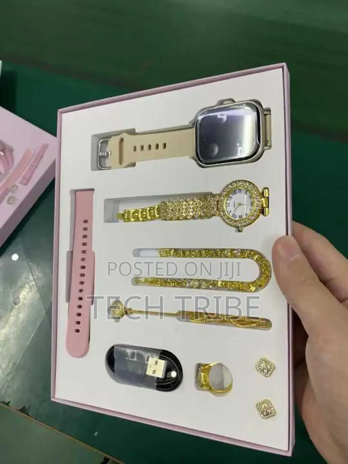 Pink Original Smart Watch Amoled Screen የአዲስ አመት ስጦታ for Ladies